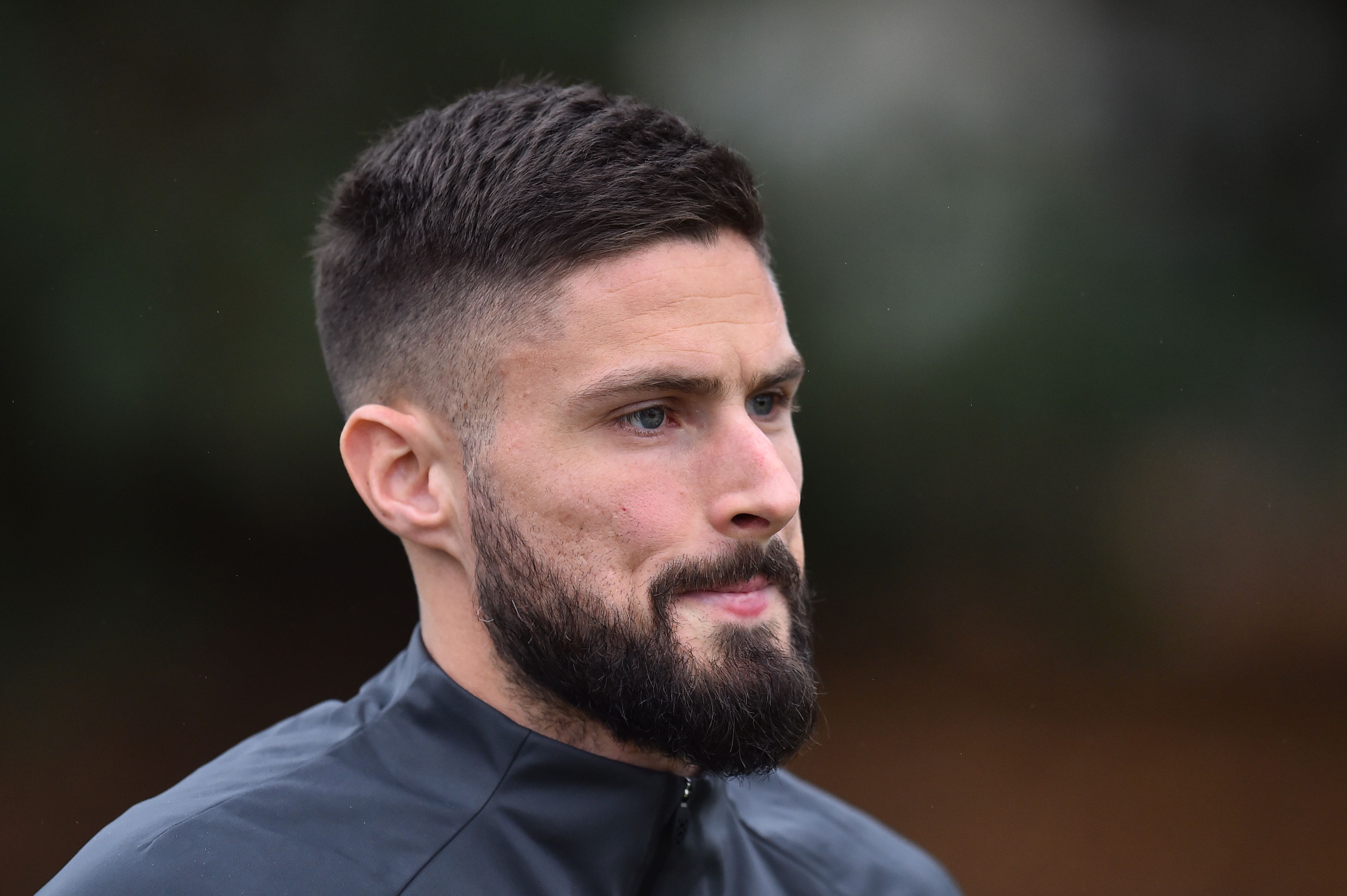 Chelsea's French striker Olivier Giroud attends a training session at Chelsea's Cobham training facility in Stoke D'Abernon, southwest of London on November 26, 2019, on the eve of their UEFA Champions League Group H football match against Valencia. (Photo by Glyn KIRK / AFP) (Photo by GLYN KIRK/AFP via Getty Images)