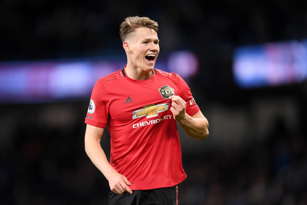 Fulham approach Manchester United for Scott McTominay.