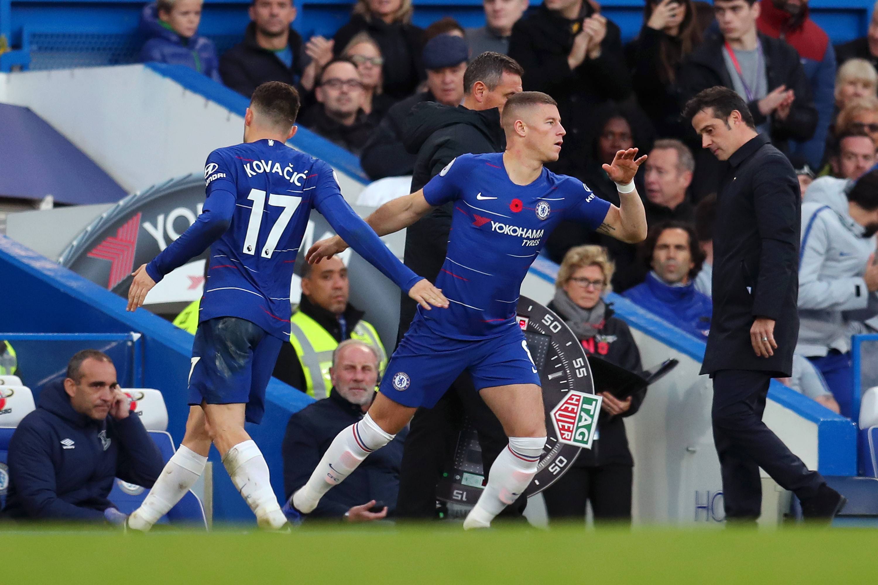 LONDON, ENGLAND - NOVEMBER 11:  Mateo Kovacic of Chelsea is substituted for Ross Barkley of Chelsea during the Premier League match between Chelsea FC and Everton FC at Stamford Bridge on November 11, 2018 in London, United Kingdom.  (Photo by Catherine Ivill/Getty Images)