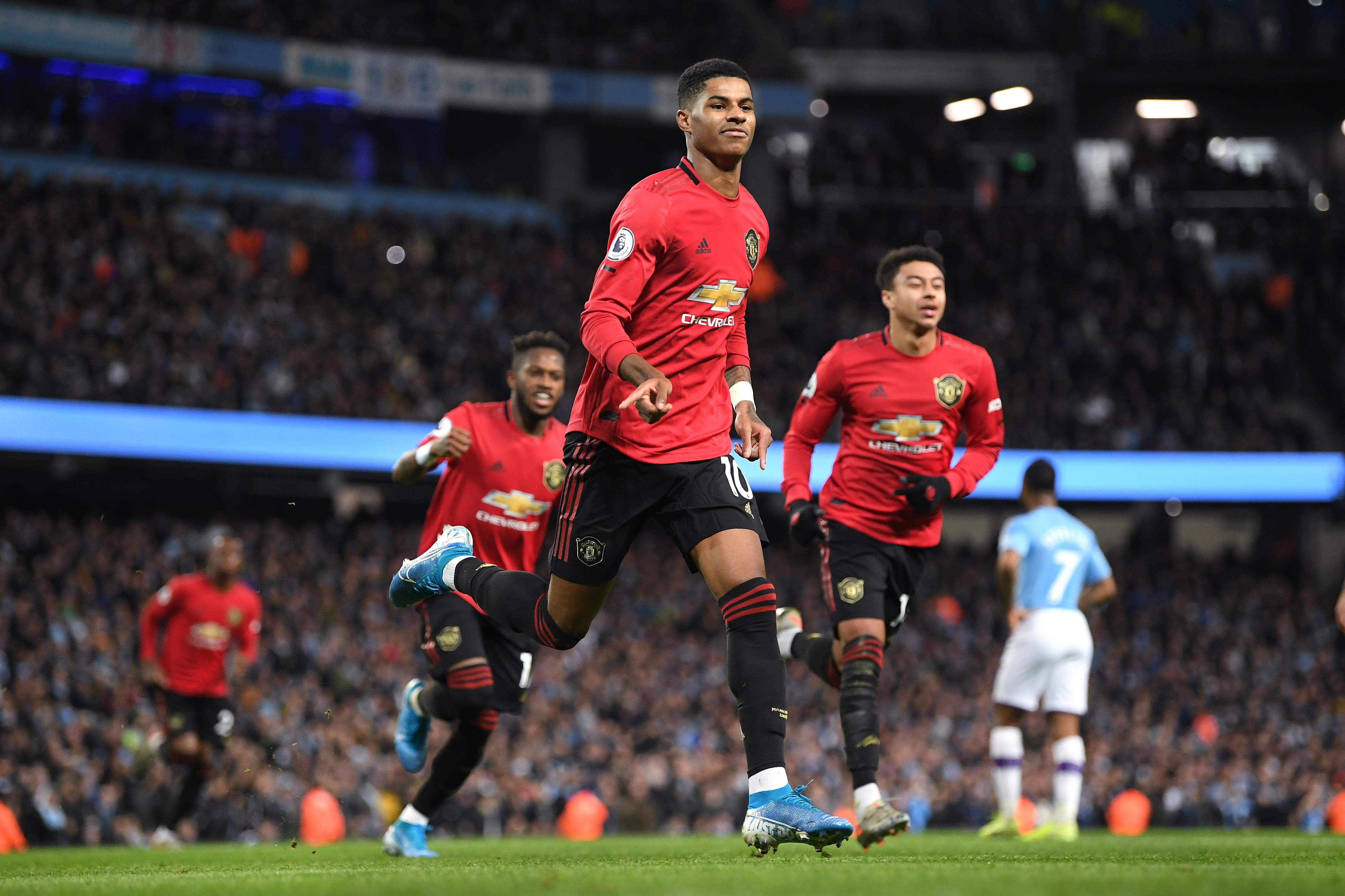 Manchester United put on a fine counter-attacking display to beat Manchester City 2-1 (Photo by Michael Regan/Getty Images)