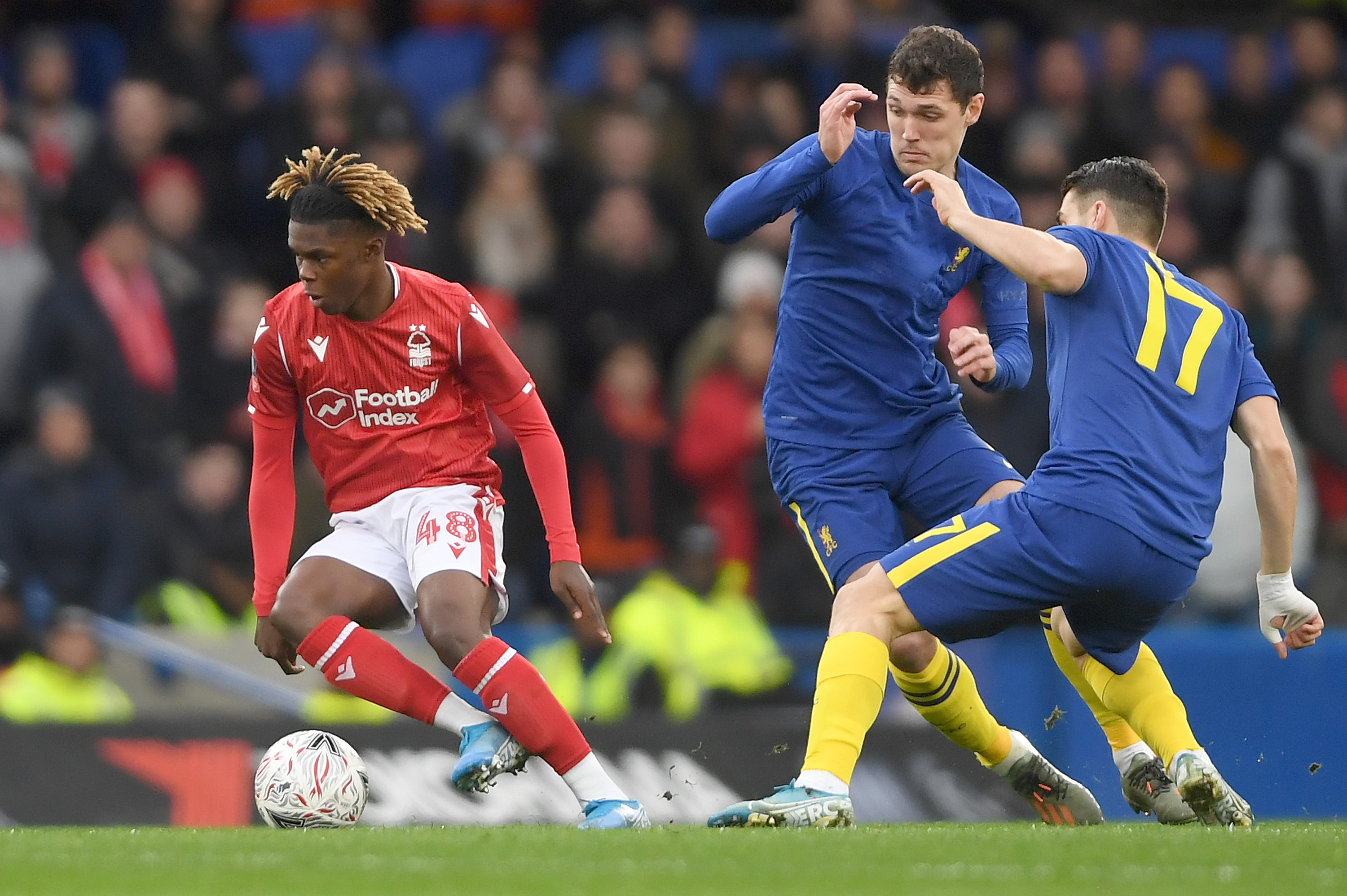 LONDON, ENGLAND - JANUARY 05: Alexander Mighten of Nottingham Forest runs with the ball under pressure from Andreas Christensen and Mateo Kovacic of Chelsea during the FA Cup Third Round match between Chelsea and Nottingham Forest at Stamford Bridge on January 05, 2020 in London, England. (Photo by Mike Hewitt/Getty Images)